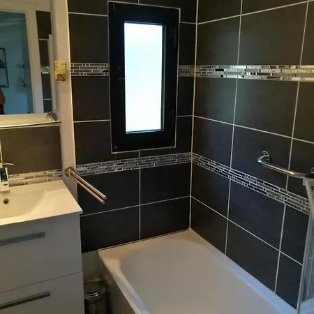 Superbe à 2 Pas De La Appartement